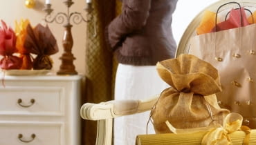 SWIETA BOZE NARODZENIE PREZENTY STYLIZACJA ANETA KOSIBA , KINGA A. KLOSINSKA FOT. MARCIN KIELBIEWSKI PUBLIKACJA CZTERY KATY NR SPECJALNY 2 / 2004 - SWIETA BOZEGO NARODZENIA - 12.2004 PUBLIKACJA CZTERY KATY NR 12 (230) - 12 2010 + DODATEK SWIATECZNE DEKORACJE