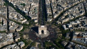 Pola Elizejskie w Paryżu - Avenue des Champs-Élysées
