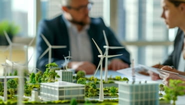 Niegdyś główny paradygmat „Forma podąża za funkcją” zmienia się na „Forma podąża za zrównoważonym rozwojem" Niegdyś główny paradygmat „Forma podąża za funkcją” zmienia się na „Forma podąża za zrównoważonym rozwojem"