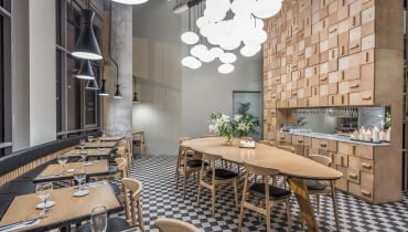 Kawiarnia di café deli we Wrocławiu