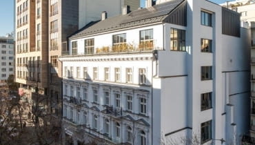 Hoża 42 w Warszawie