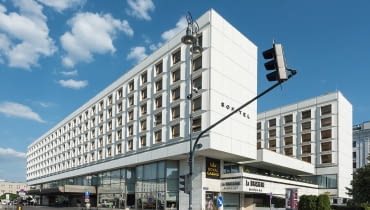 Hotel Sofitel Warsaw Victoria w 2003 roku