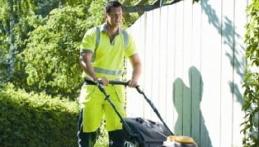 Koszenie trawnika Koszenie trawnika