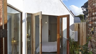 Australia, dom, przebudowa domu, przebudowa, mały dom