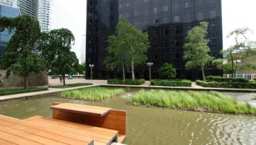 Miejskie platformy pracy, La Défense, Paryż, projekt: Paweł Grobelny. pawelgrobelny.com