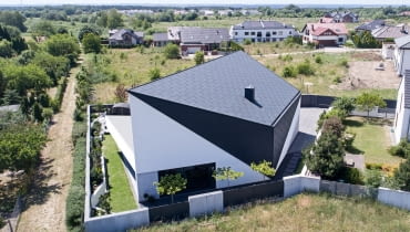 RE: TRIANGLE HOUSE. Proj. REFORM Architekt RE: TRIANGLE HOUSE. Proj. REFORM Architekt