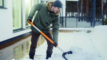 Śnieg najlepiej usuwać, gdy jest świeży i lekki Śnieg najlepiej usuwać, gdy jest świeży i lekki
