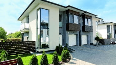 LOKALIZACJA LOKALIZACJA