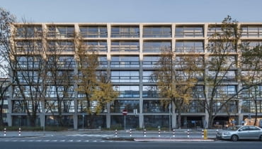 Kompleks P4 w Warszawie. Proj. JEMS Architekci Kompleks P4 w Warszawie. Proj. JEMS Architekci