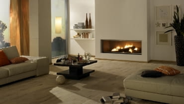 Kominek z płaszczem wodnym wymaga codziennej obsługi ? usuwania popiołu, rozpalenia, pilnowania ognia. Trzeba też pamiętać o przygotowaniu odpowiedniej ilości paliwa i miejsca na niego. Kominek z płaszczem wodnym wymaga codziennej obsługi ? usuwania popiołu, rozpalenia, pilnowania ognia. Trzeba też pamiętać o przygotowaniu odpowiedniej ilości paliwa i miejsca na niego.