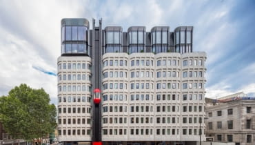 Hotel The Standard London w budynku Camden Town Hall. Proj. Orms Hotel The Standard London w budynku Camden Town Hall. Proj. Orms