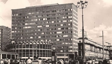 Centrala Handlu Zagranicznego Universal i Rotunda, 1966