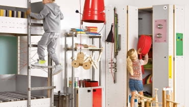 KLUB FITNESS. W zdrowym ciele zdrowy duch. Drabinki, ciężarki, ścianki wspinaczkowe przekonają, że sport jest fajny. Meble Vox