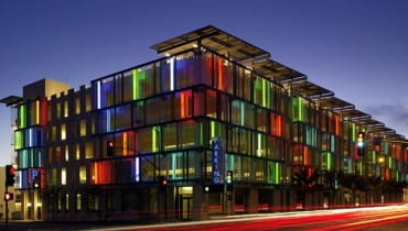 Parking Santa Monica, projekt Moore Ruble Yudell Architects parking, Santa Monica, moore ruble yudell architects