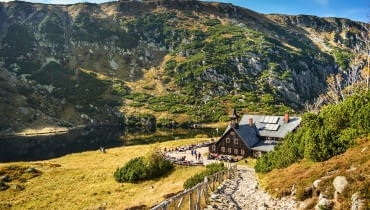 Schronisko Samotnia nad Malym Stawem w Karkonoszach Schronisko Samotnia nad Malym Stawem w Karkonoszach