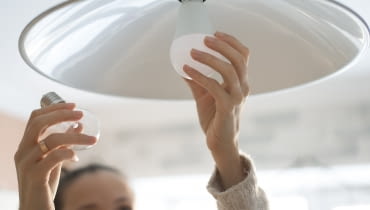 Żarówki LED – dlaczego warto na nie postawić? Żarówki LED – dlaczego warto na nie postawić?