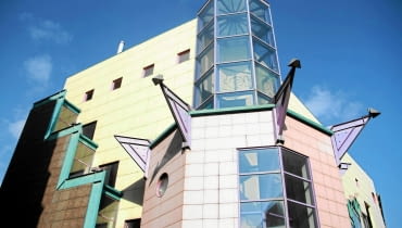 04.03.2015 Wroclaw , Swidnicka . Budynek Solpol . Fot . Kamila Kubat / Agencja Gazeta SLOWA KLUCZOWE: solpol solorz /FR/ SLOWA KLUCZOWE: solpol solorz /FR/