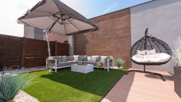 Obszerny taras stanowi przyjemny dodatek do mieszkania eleganckie mieszkanie z imponującym tarasem