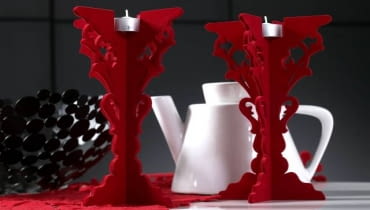 To, że ażury dodają wdzięku i lekkości przedmiotom, a nawet budynkom, nie jest odkryciem naszych czasów. Już w wiekach średnich stosowano je bardzo często (sztuka islamu, gotyk), ale w najnowszym wzornictwie widać je niemal wszędzie. 08.11.2007 WARSZAWA