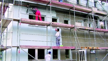 Ścianę można tynkować już trzy dni po ułożeniu warstwy zbrojącej OLYMPUS DIGITAL CAMERA