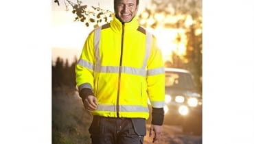 Polarowa kurtka ostrzegawcza. Rozgrzewający i miękki polar ostrzegawczy z odblaskami, które zapewniają lepszą widoczność w ciemności oraz podczas gorszej pogody. 2 przednie kieszenie. Ściągacze u dołu zapewniają lepsze dopasowanie. Klasa 3. Materiał: 100% polar poliestrowy. Kolor: Fluorescencyjna żółta/granatowa. Cena: 74,99 zł Polarowa kurtka ostrzegawcza. Rozgrzewający i miękki polar ostrzegawczy z odblaskami, które zapewniają lepszą widoczność w ciemności oraz podczas gorszej pogody. 2 przednie kieszenie. Ściągacze u dołu zapewniają lepsze dopasowanie. Klasa 3. Materiał: 100% polar poliestrowy. Kolor: Fluorescencyjna żółta/granatowa. Cena: 74,99 zł