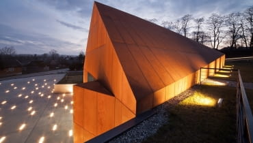 Muzeum Polaków Ratujących Żydów podczas II wojny światowej im. Rodziny Ulmów w Markowej. Proj.  Nizio Design International Muzeum Polaków Ratujących Żydów podczas II wojny światowej im. Rodziny Ulmów w Markowej. Proj.  Nizio Design International