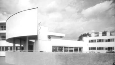 Dom dla osób samotnych i młodych małżeństw, proj. H. Scharoun,modernistyczne osiedle Wohnung und Werkraum Ausstellung (WUWA) 1929 Wrocław Dom dla osób samotnych i młodych małżeństw, proj. H. Scharoun,modernistyczne osiedle Wohnung und Werkraum Ausstellung (WUWA) 1929 Wrocław