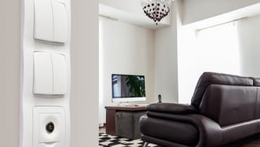 100 punktów elektrycznych jest przeciętnie w domu o powierzchni 150 m2 osprzęt elektryczny, gniazdko elektryczne, włącznik światła, łączniki światła, włączniki światła, instalacja elektryczna