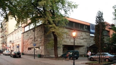 Bunkier Sztuki w Krakowie. Proj. Krystyna Tołłoczko-Różyska Bunkier Sztuki w Krakowie. Proj. Krystyna Tołłoczko-Różyska