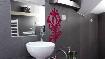 31.07.2008 KATY NALEPKI STYLIZACJA MAGDALENA OLSZEWSKA FOT. ANDRZEJ KRASOWSKI / AGENCJA GAZETA PUBLIKACJA CZTERY KATY NR 4 (234) - 4 2011 + DODATEK NAKLEJKI SCIENNE