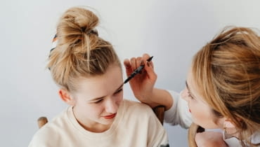 Toaletka dla dziecka – praktyczny przewodnik dla rodziców. Jak wybrać i czemu warto Toaletka dla dziecka – praktyczny przewodnik dla rodziców. Jak wybrać i czemu warto