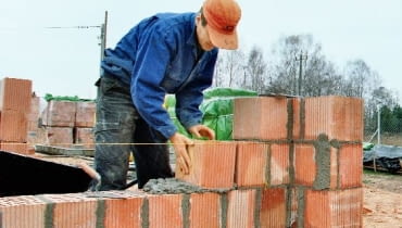 Murowanie ścian z pustaków ceramicznych na zaprawę cementowo-wapienną murowanie ścian z pustaków ceramicznych,zaprawa do murowania