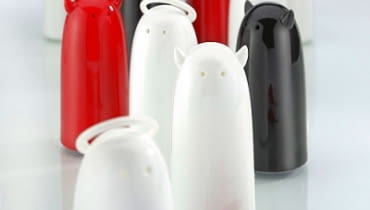 Są przy nas na co dzień, słodkie aniołki i pieprzne diabełki. Kto wygra rywalizację? <BR /> AKCESORIA. Soliniczka i pieprzniczka, tworzywo sztuczne, 81 zł, czerwonamaszyna.pl