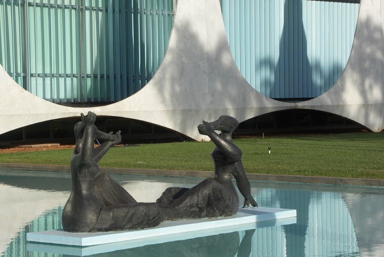 Palácio da Alvorada w Brasilli. Proj. Oscar Niemeyer