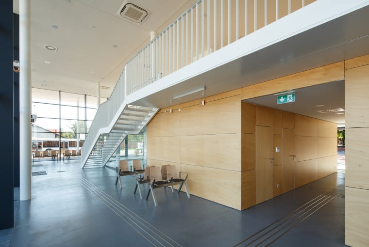 Centrum Przesiadkowe w Żorach. Proj. Laboratorium Architektury Centrum Przesiadkowe w Żorach. Proj. Laboratorium Architektury