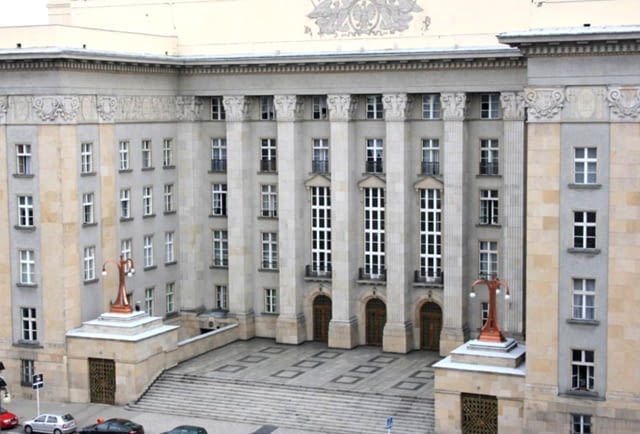 Wejście do gmachu od strony Placu Sejmu Śląskiego Katowice, budynek, modernizm, Śląsk, architektura, największe, Polska, publiczne