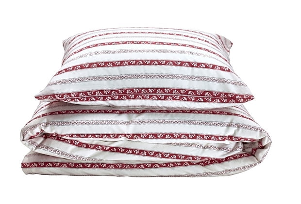 IKEA -komplet pościeli PARLHYACINT: 79,99 zł. IKEA, skandynawski styl, meble IKEA, nowości ikea, 2014 ikea