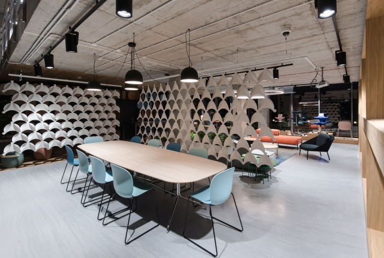 Showroom Flokk w Warszawie. Proj. mode:lina