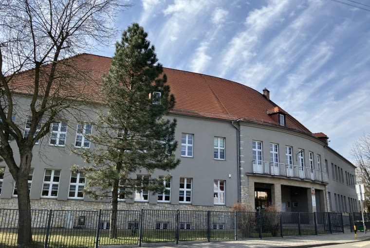 Wilcze Gardło w Gliwicach - szkoła