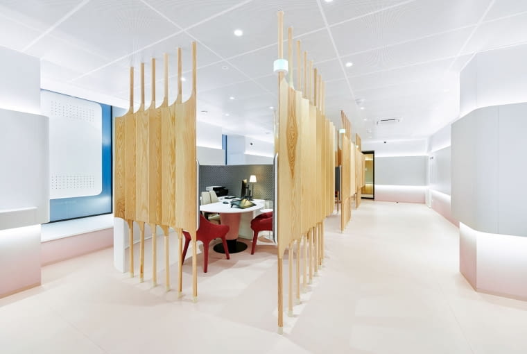 Nowy oddział Alior Banku w Warszawie. Proj. Robert Majkut Design Nowy oddział Alior Banku w Warszawie. Proj. Robert Majkut Design