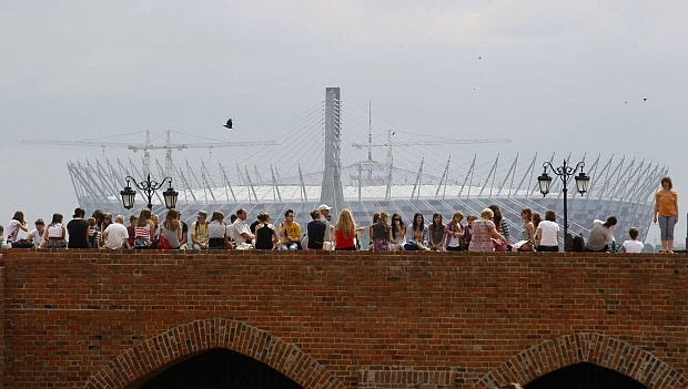 Stadion Narodowy Warszawa. Główny stadion Euro 2012 będzie kosztował blisko 2 mld złotych