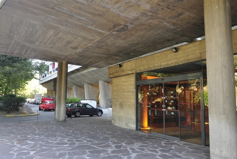 Jednostka Marsylska, proj. Le Corbusier - główne wejście do foyer