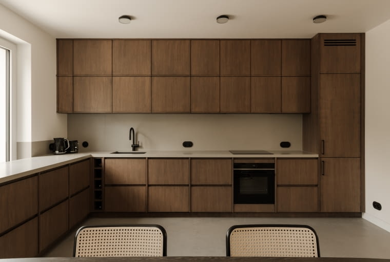 Przebudowa bliźniaka z lat 70. Proj. MFRMGR Architekci