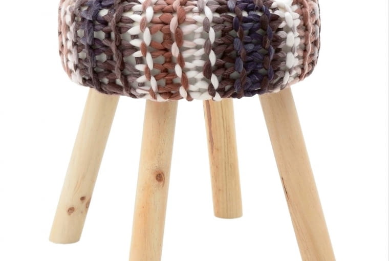 W stylu tego wnętrza: Stołek, drewno i poliester, 279 zł, bonami.pl