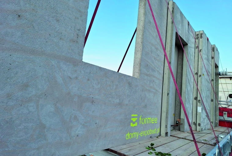 Każda z technologii prefabrykacji ma swoje plusy, a wybór konkretnej zależy od wielu  czynników, takich jak warunki terenowe, wymagania prawne czy budżet inwestora Każda z technologii prefabrykacji ma swoje plusy, a wybór konkretnej zależy od wielu  czynników, takich jak warunki terenowe, wymagania prawne czy budżet inwestora