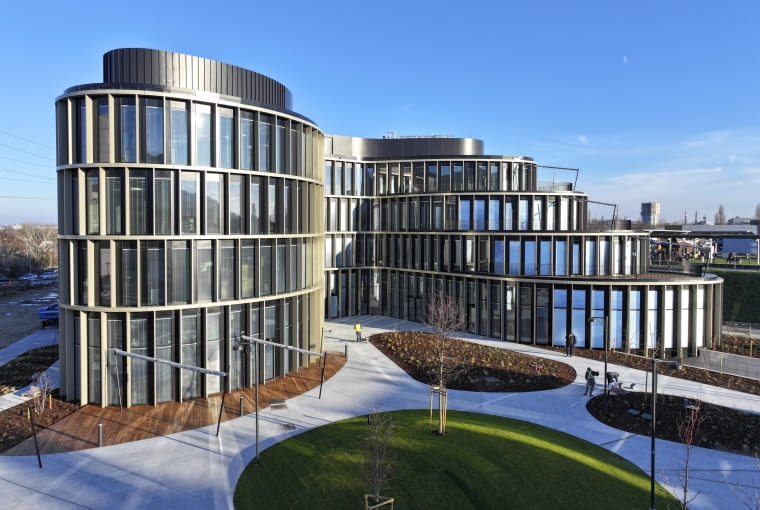 Nowa siedziba Innovatrics w Bratysławie. Proj. A.M. architects