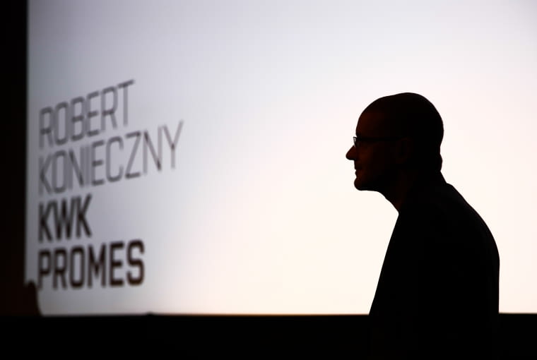 Wykład Robeta Koniecznego na wernisażu wystawy "Ruchome / Nieruchome" w Galerii Architektury GAGA w Krakowie