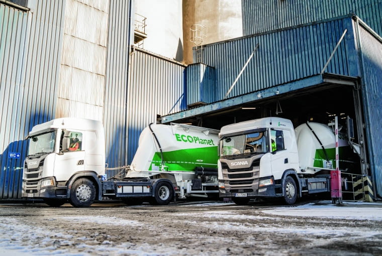 Dzięki innowacyjnemu podejściu producenci łączą wysoką jakość cementu z troską o środowisko, oferując produktwspierający dekarbonizację i rozwój gospodarki obiegu zamkniętego w budownictwie oraz rozwiązania o obniżonym śladzie węglowym