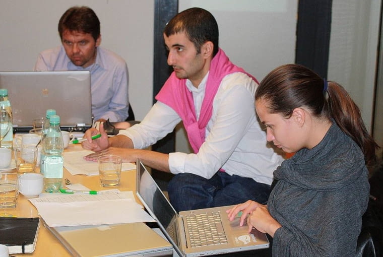Posiedzenie jury Antykatalogowca: Mikołaj Kadłubowski, Marcin Mostafa i Natalia Paszkowska Posiedzenie jury Antykatalogowca: Mikołaj Kadłubowski, Marcin Mostafa i Natalia Paszkowska
