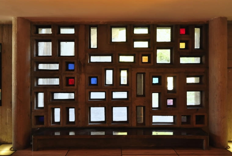 Jednostka Marsylska, proj. Le Corbusier - detale w foyer